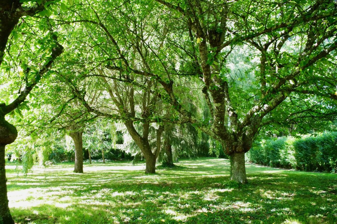 La Chaumiere De Beaumont Villa Luaran gambar